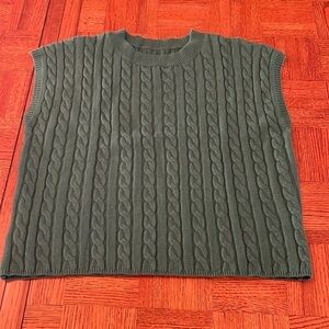 Kelly Green Cableknit pullover top/vest